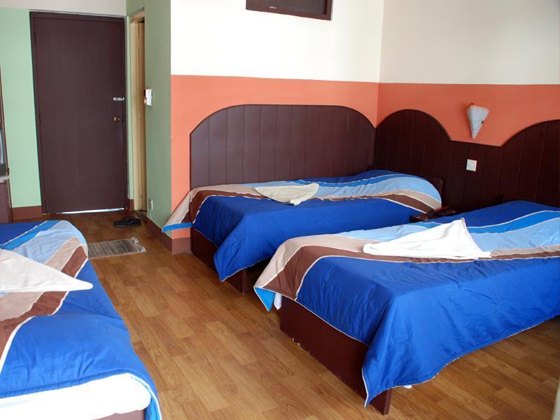 Oyo 166 Kathmandu Tourist Home Buitenkant foto