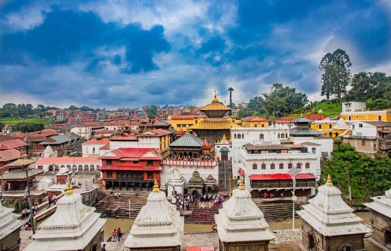 Oyo 166 Kathmandu Tourist Home Buitenkant foto