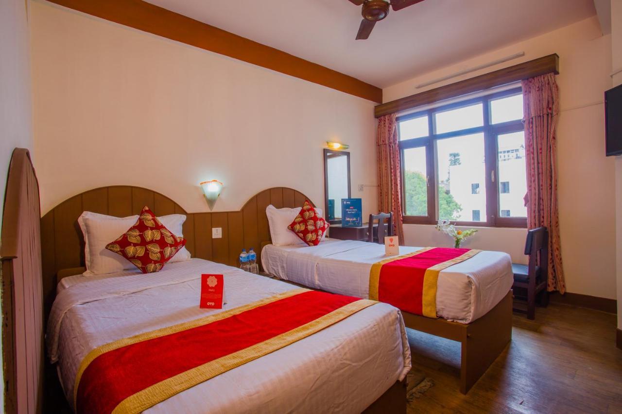Oyo 166 Kathmandu Tourist Home Buitenkant foto